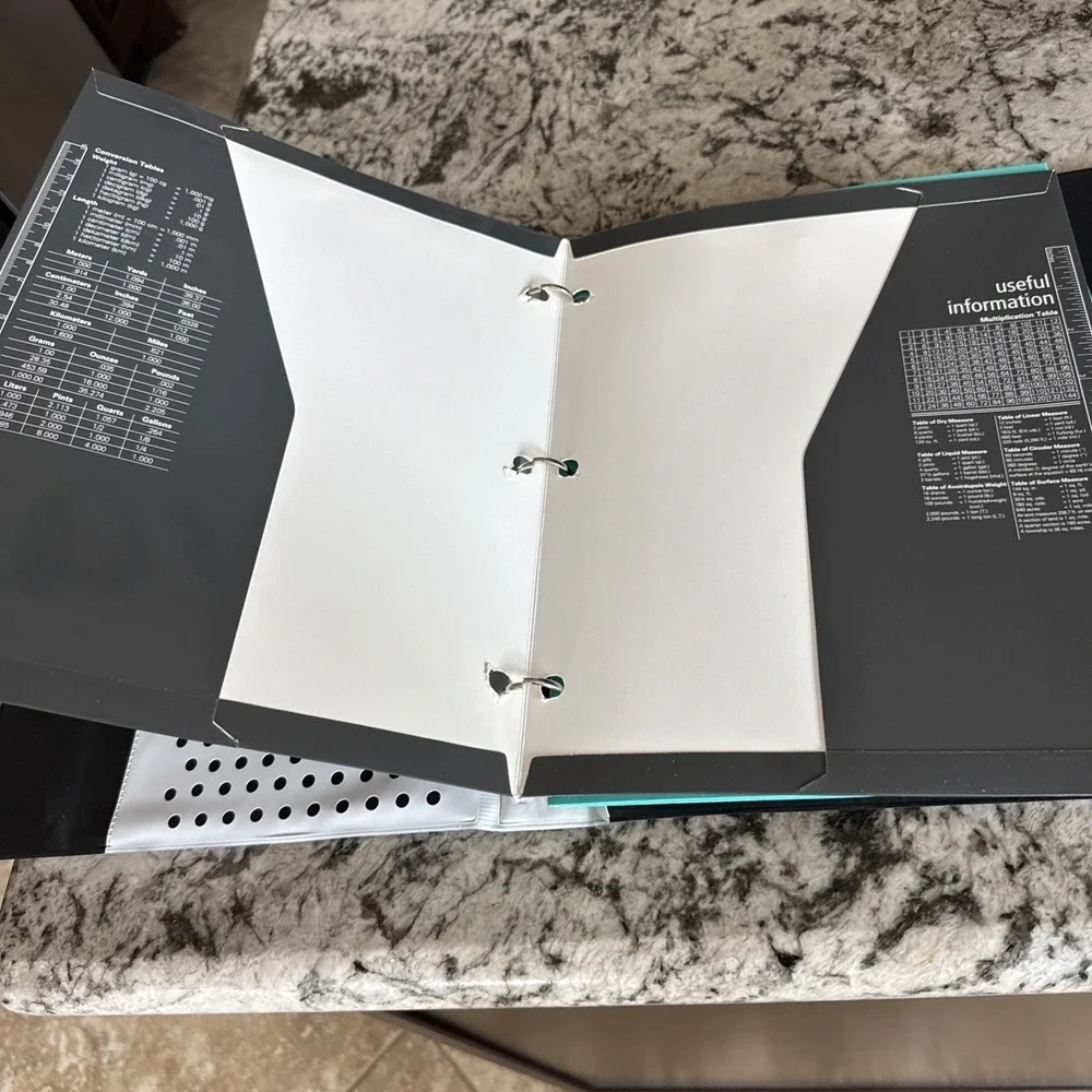Mead Trapper Keeper 3 Ring Binder With 2 Folders